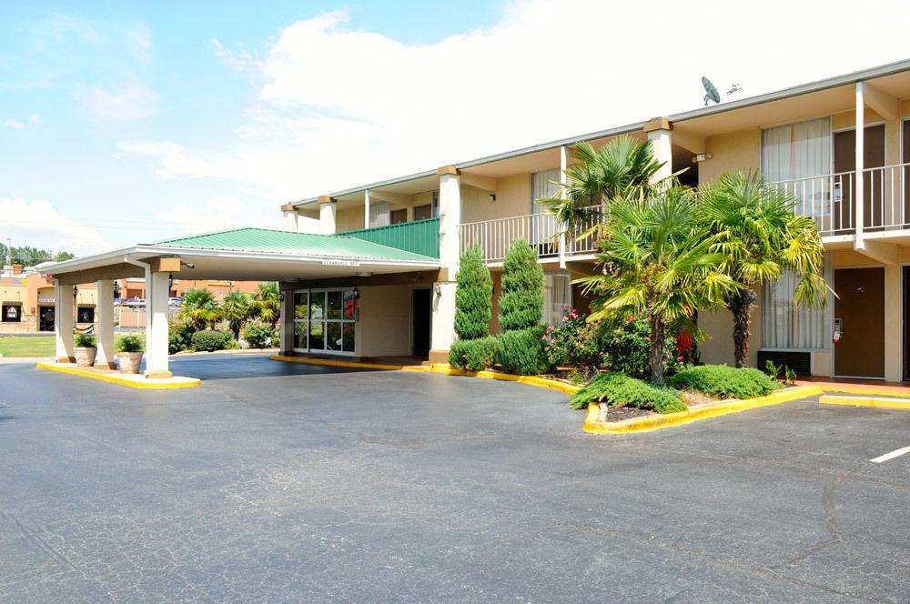 Heritage Inn Milledgeville Buitenkant foto